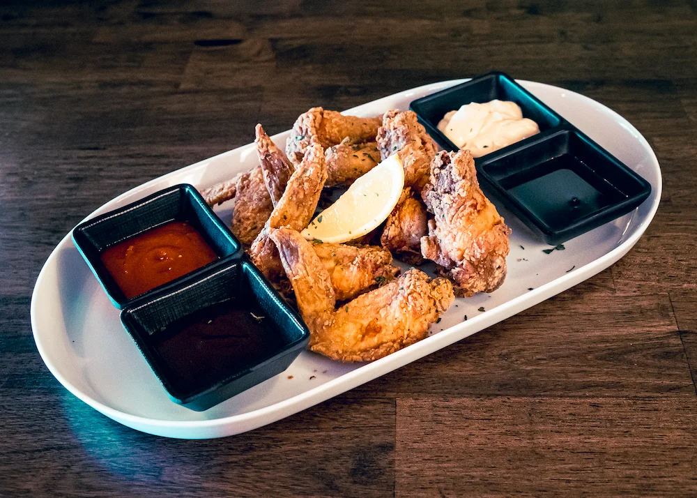 Quad – Coast Wings